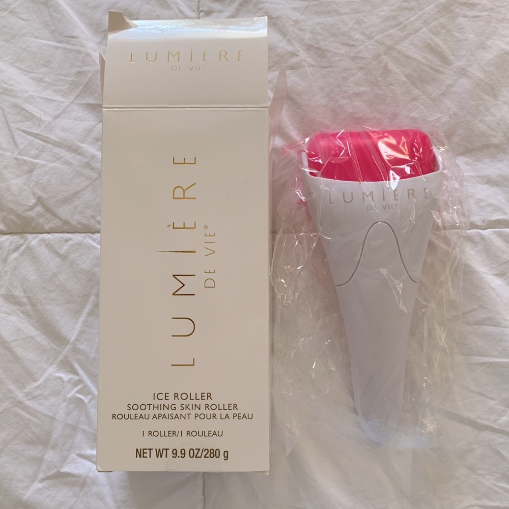 Lumiere ice roller for face